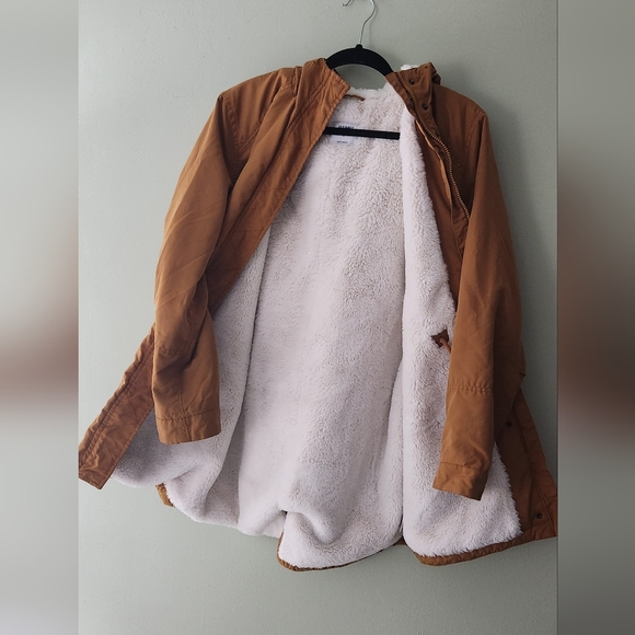 Old Navy Winter Jacket - Picture 2 of 3